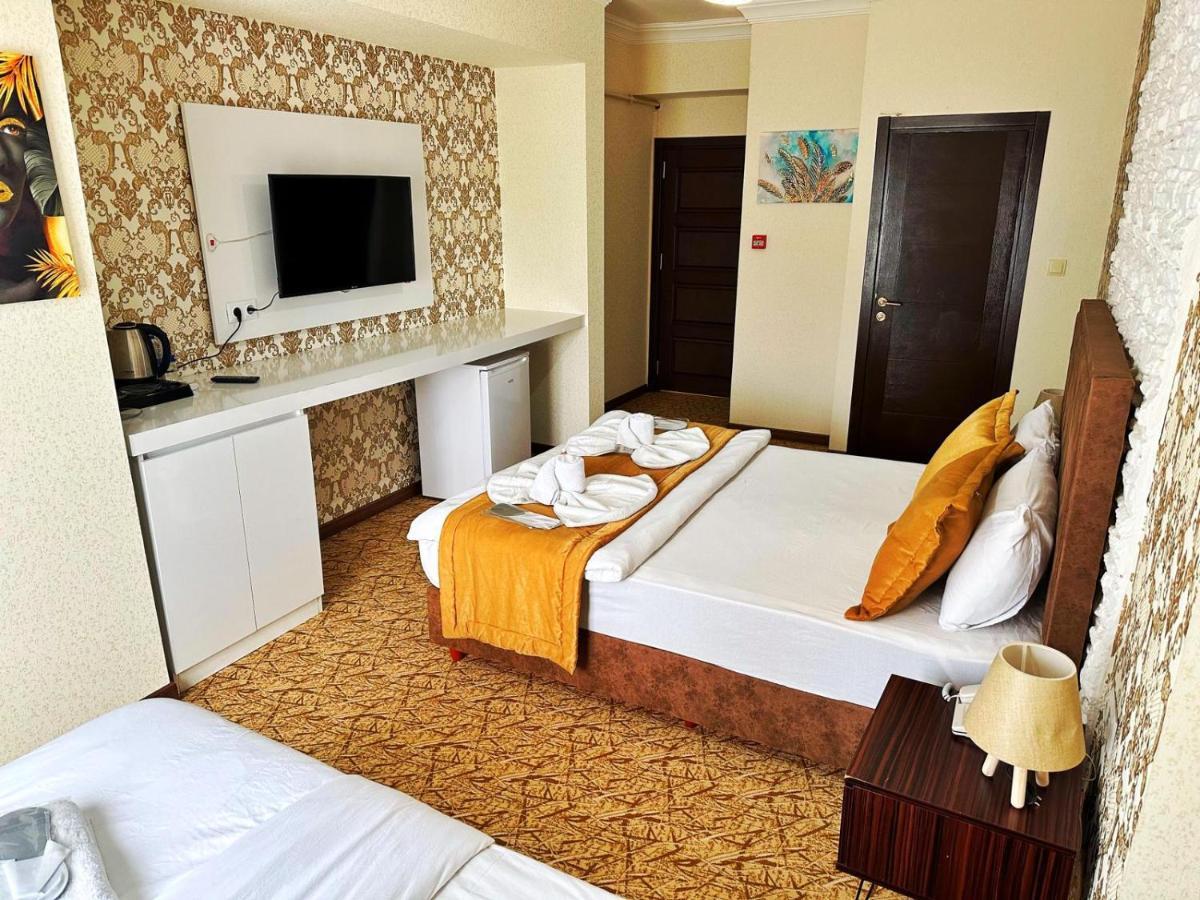 Rose Suite & Hotel Бююкчекмедже Экстерьер фото
