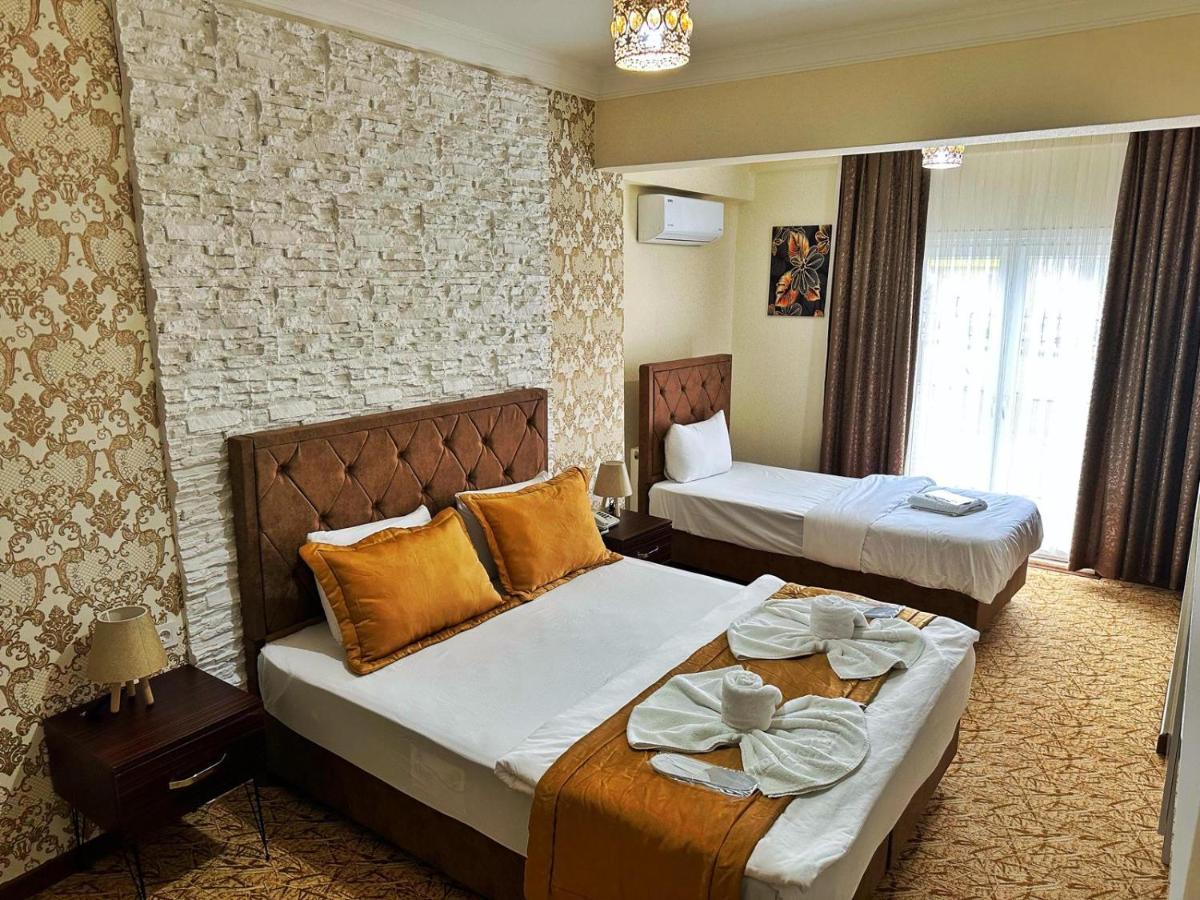 Rose Suite & Hotel Бююкчекмедже Экстерьер фото